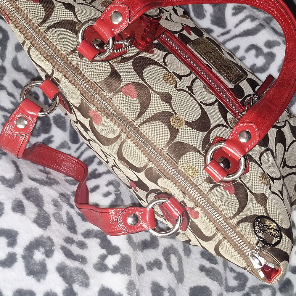 Coach Poppy Secret Admirer Tote - Picture 3 of 10
